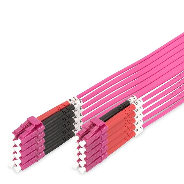 Latiguillos de fibra dúplex OM4 violeta DIGITUS con conectores LC, cinco por pack