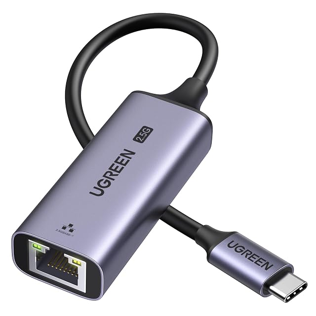 Adaptador de USB-C a Ethernet 2.5G UGREEN con carcasa de aluminio y toma RJ45
